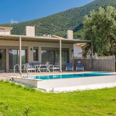 Averto Irene Rachi (Lefkada)